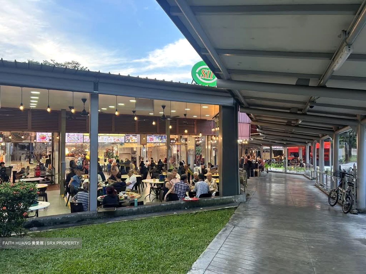 Hougang Avenue 1 (D19), Shop House #589187421